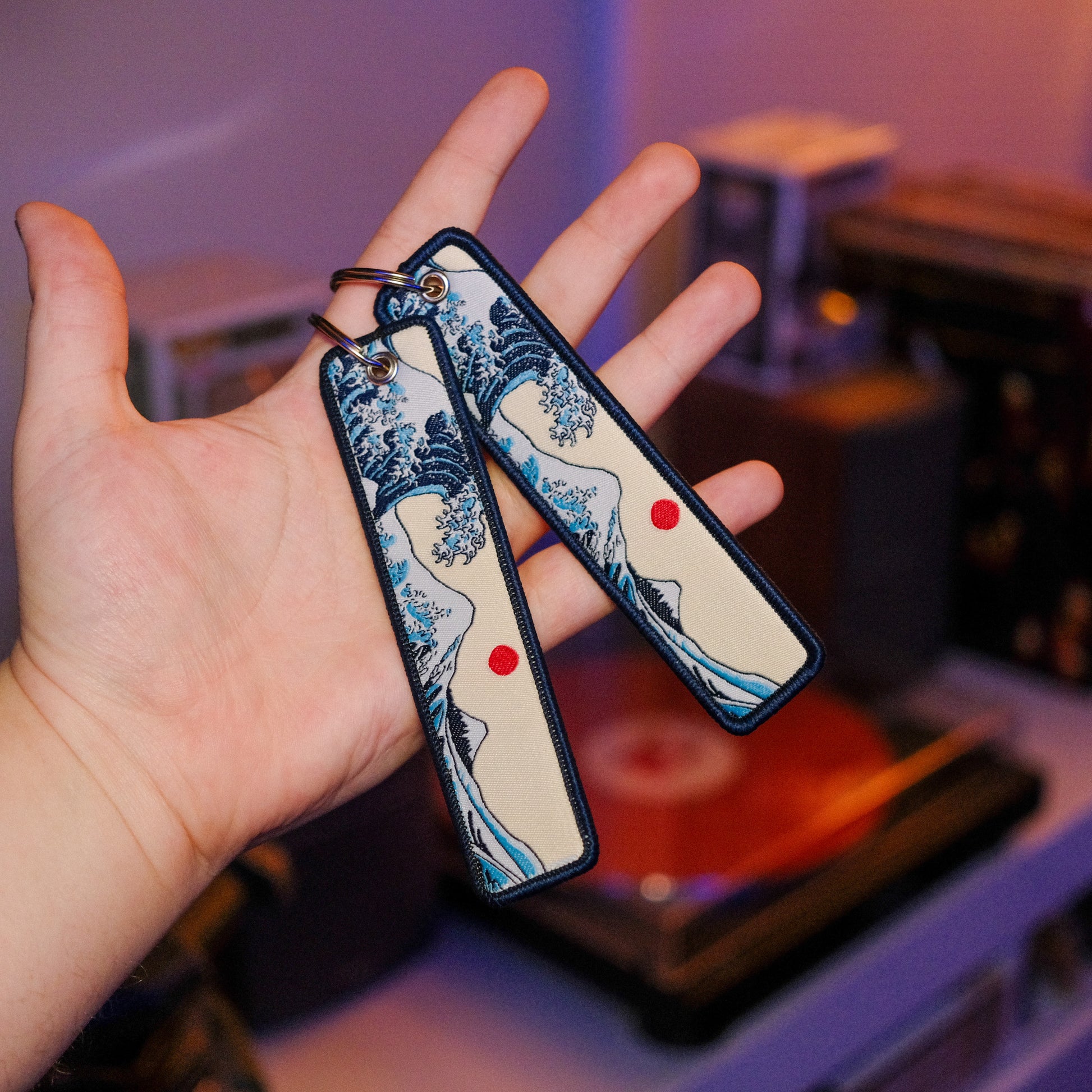 the-great-wave-jet-tag